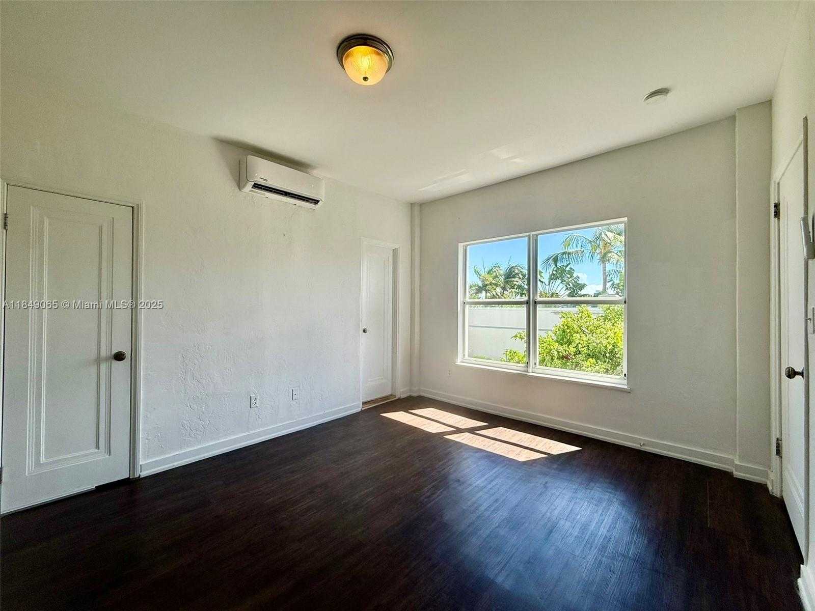 Small Image of 4035 NORTH MERIDIAN AVE #301, Miami Beach Number 17