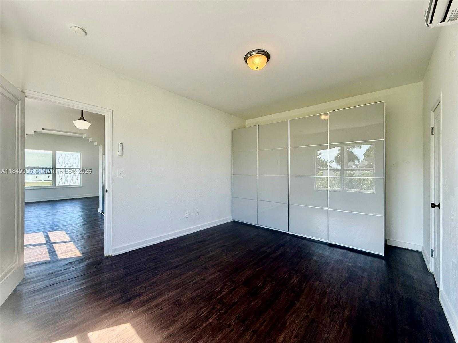 Small Image of 4035 NORTH MERIDIAN AVE #301, Miami Beach Number 20