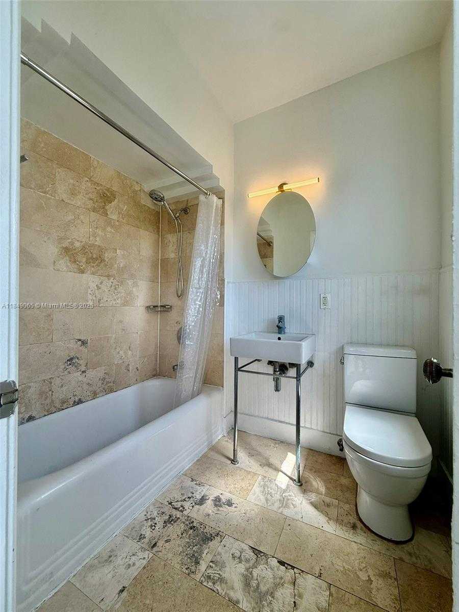 Small Image of 4035 NORTH MERIDIAN AVE #301, Miami Beach Number 21