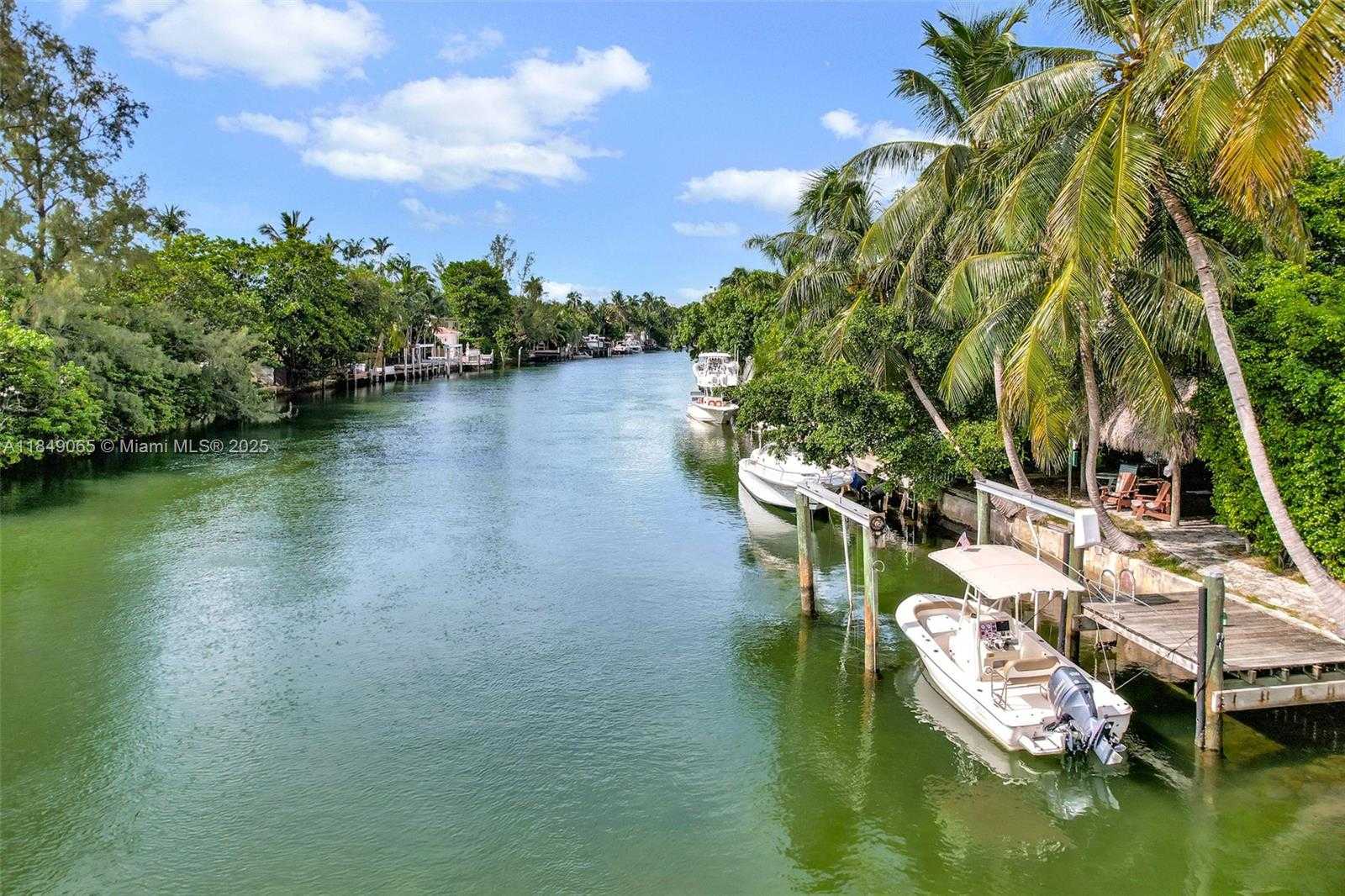 Small Image of 4035 NORTH MERIDIAN AVE #301, Miami Beach Number 26