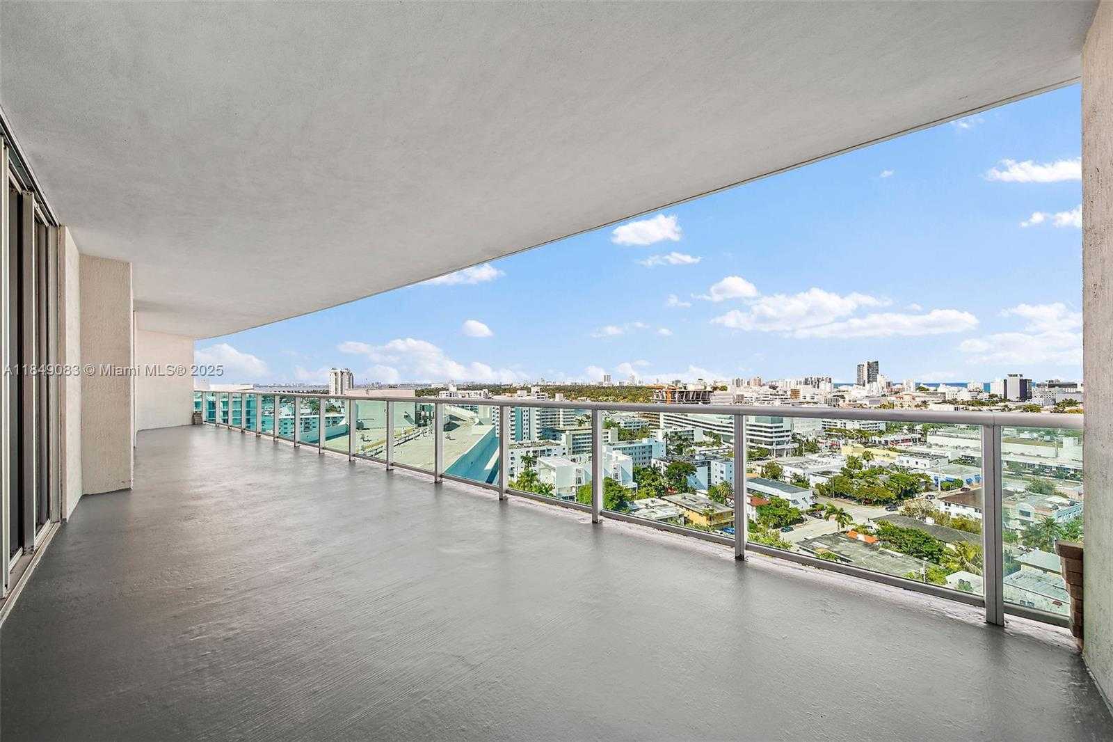 Small Image of 1500 BAY RD #C-1611, Miami Beach Number 12