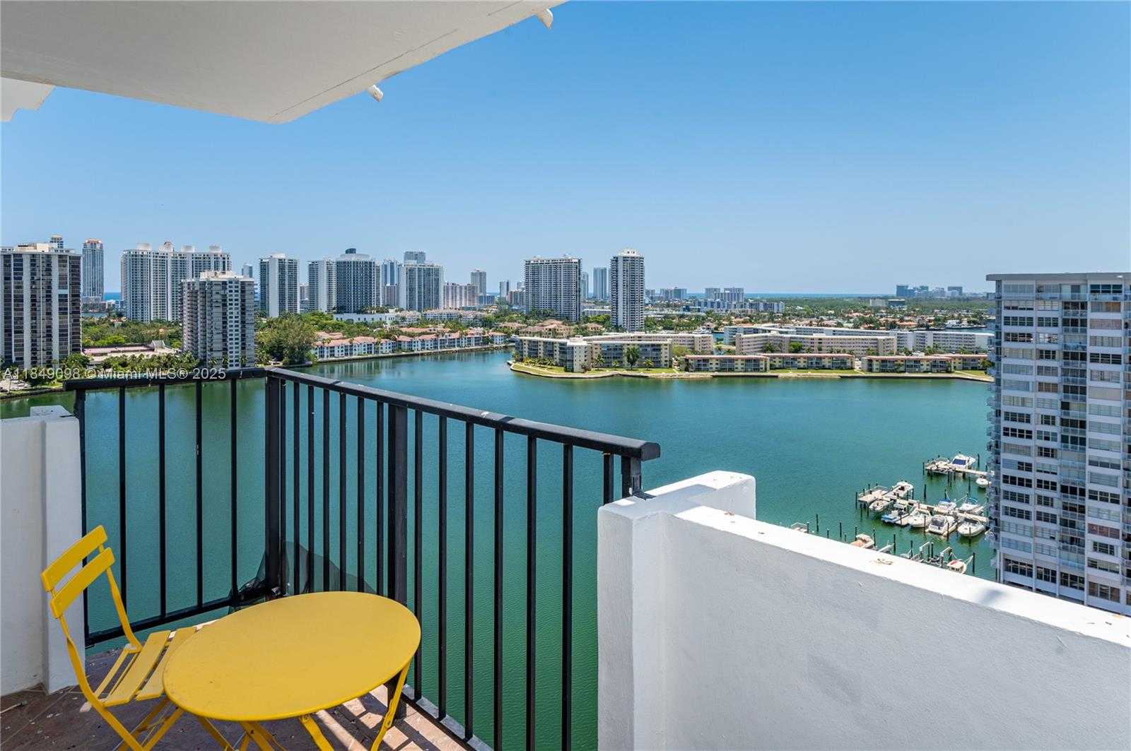 Small Image of 2780 NORTH EAST 183RD ST #2014, Aventura Number 17