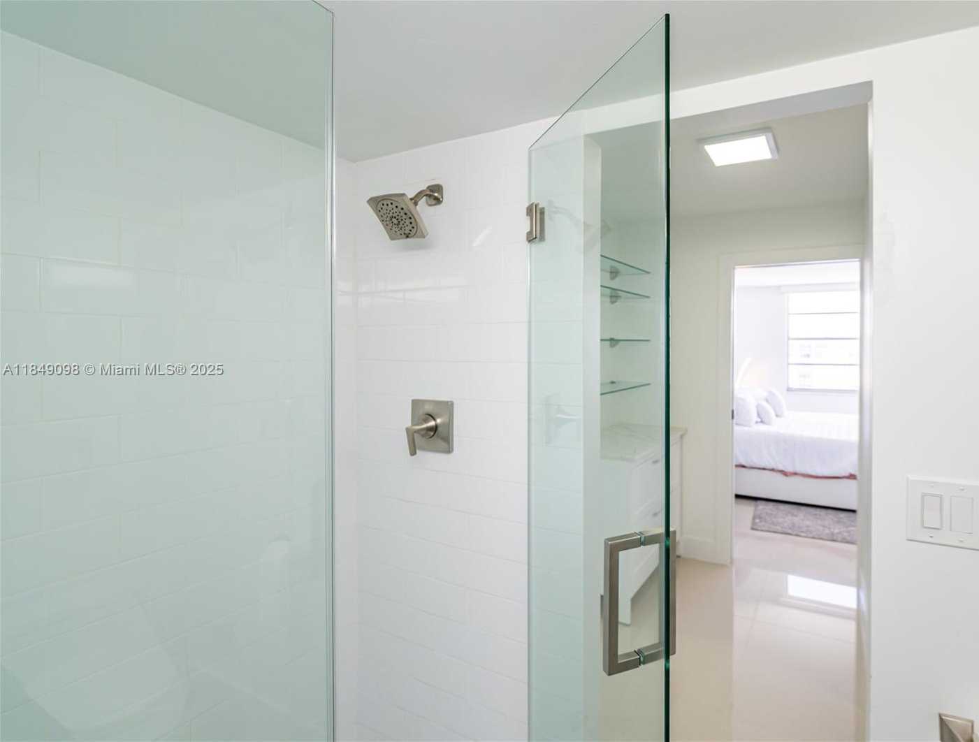 Small Image of 2780 NORTH EAST 183RD ST #2014, Aventura Number 19