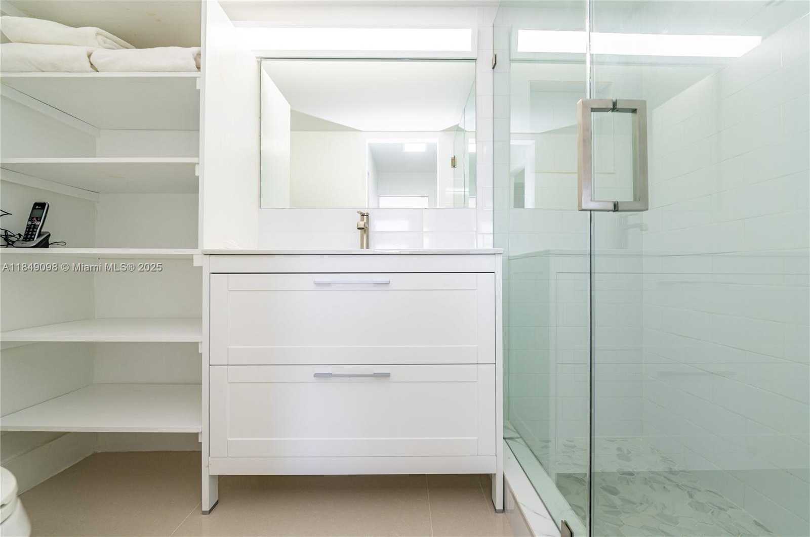 Small Image of 2780 NORTH EAST 183RD ST #2014, Aventura Number 20