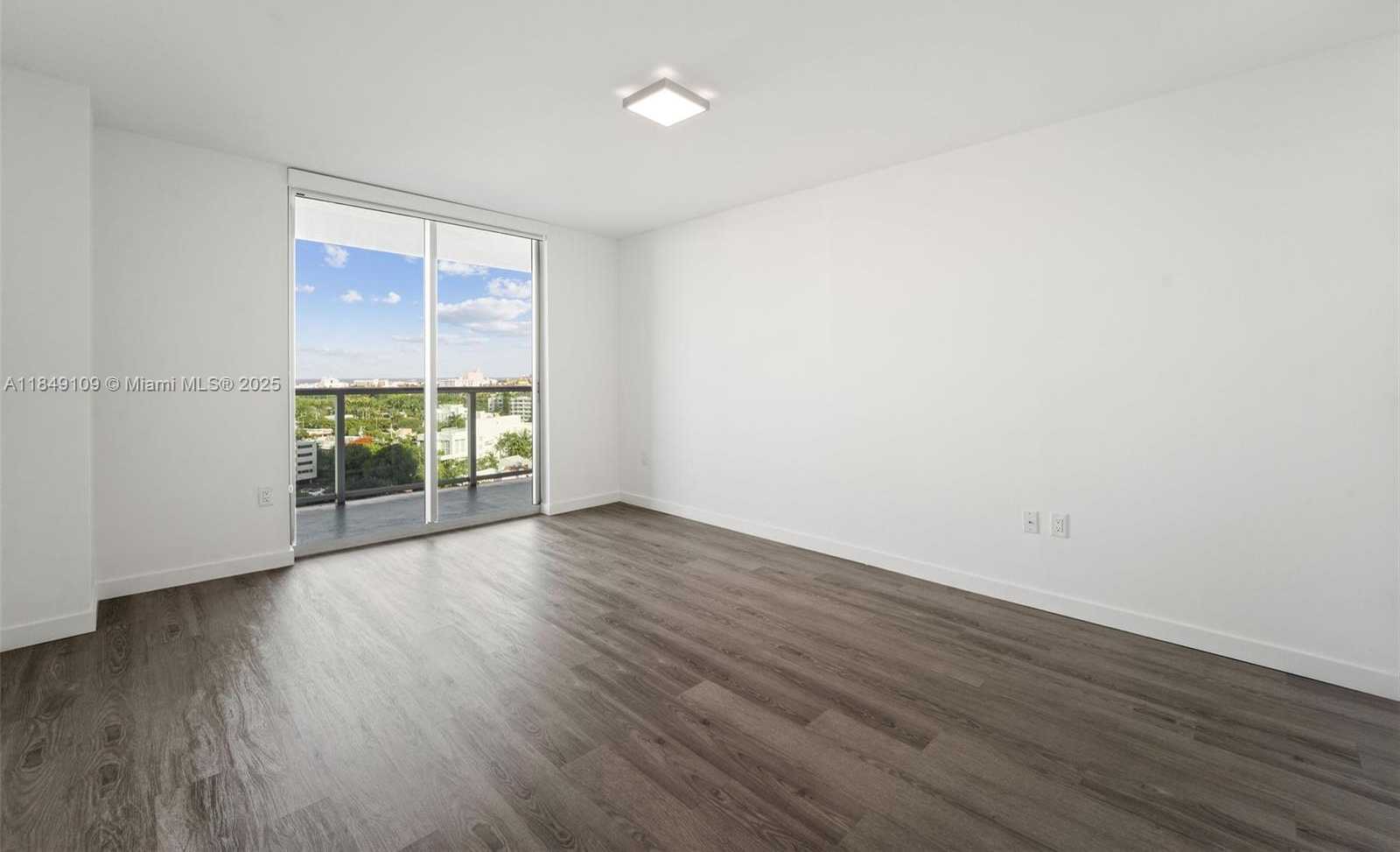 Small Image of 1500 BAY RD #M-0612, Miami Beach Number 18