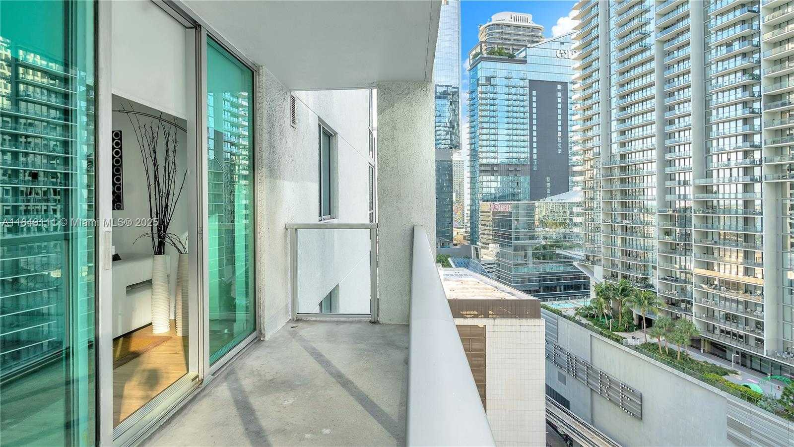 Small Image of 55 SOUTH EAST 6TH ST #2200, Miami Number 17