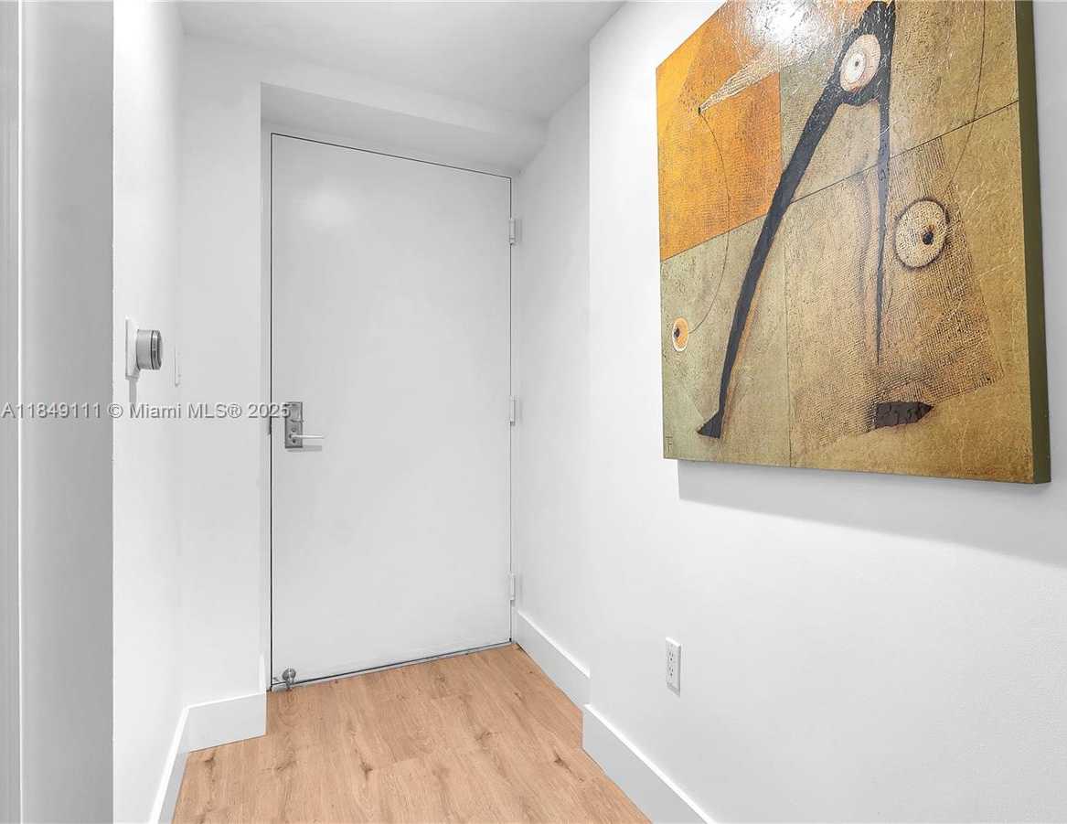 Small Image of 55 SOUTH EAST 6TH ST #2200, Miami Number 4