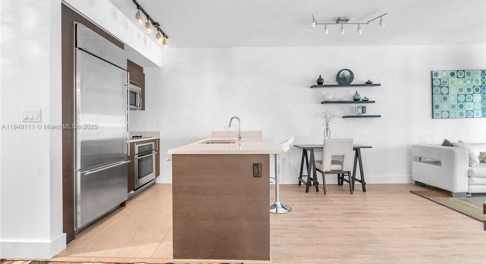 Small Image of 55 SOUTH EAST 6TH ST #2200, Miami Number 7