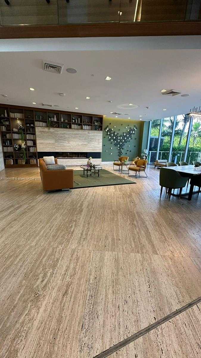 Small Image of 16385 BISCAYNE BLVD #2418, North Miami Beach Number 22