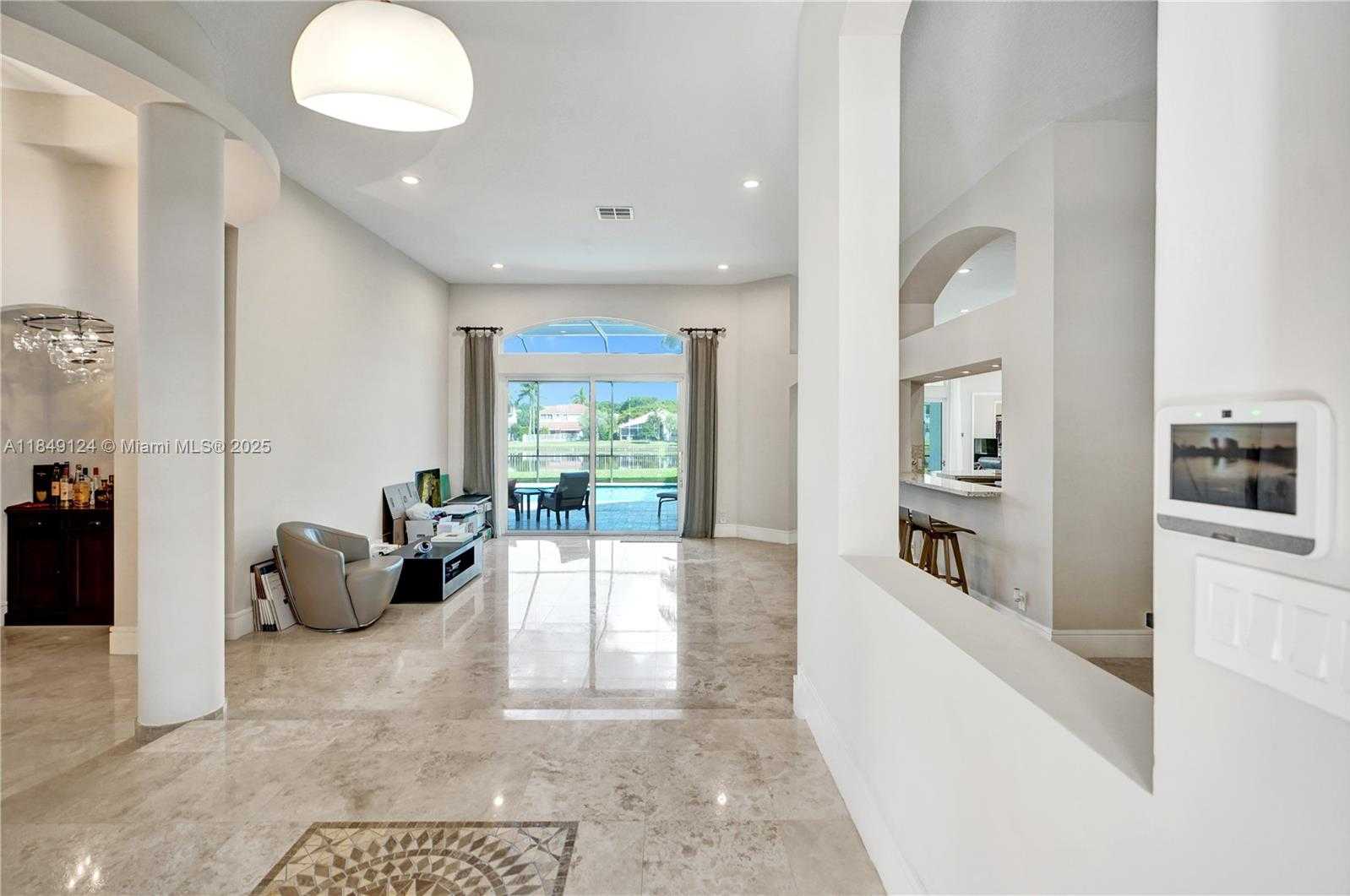 Small Image of 394 MALLARD LN, Weston Number 3