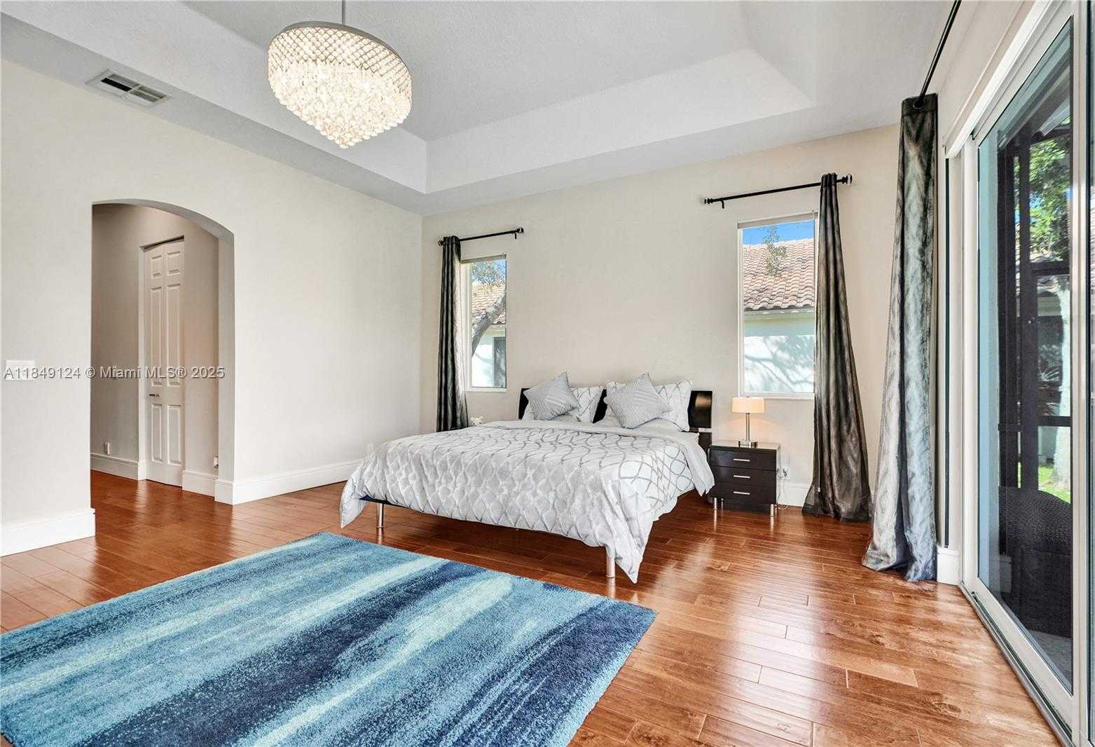Small Image of 394 MALLARD LN, Weston Number 31