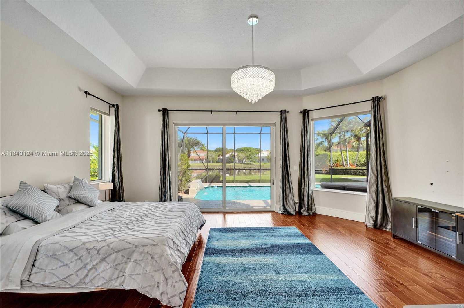 Small Image of 394 MALLARD LN, Weston Number 33