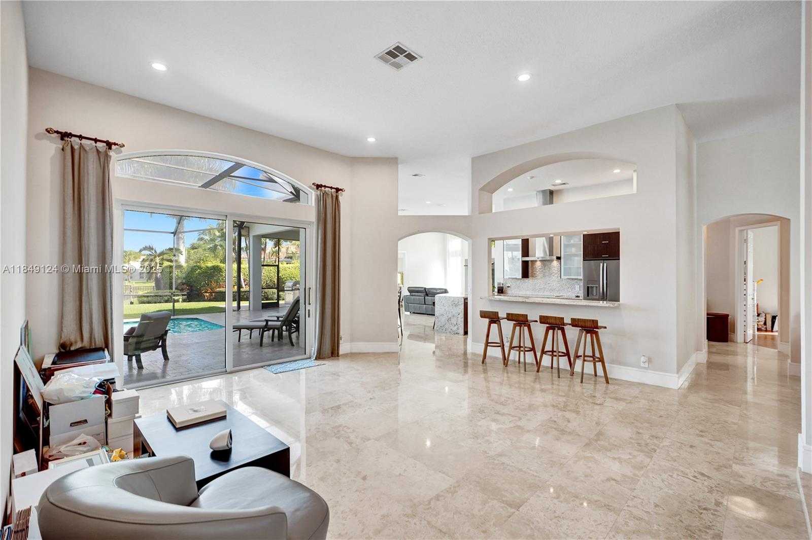 Small Image of 394 MALLARD LN, Weston Number 4