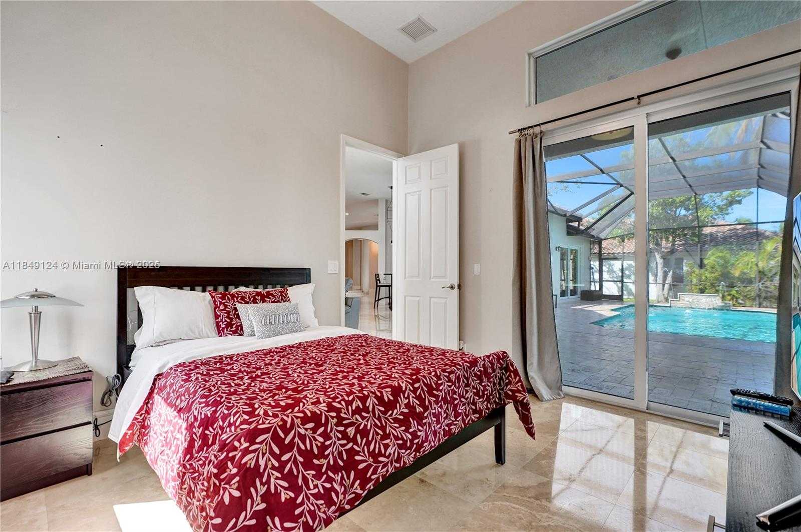 Small Image of 394 MALLARD LN, Weston Number 43