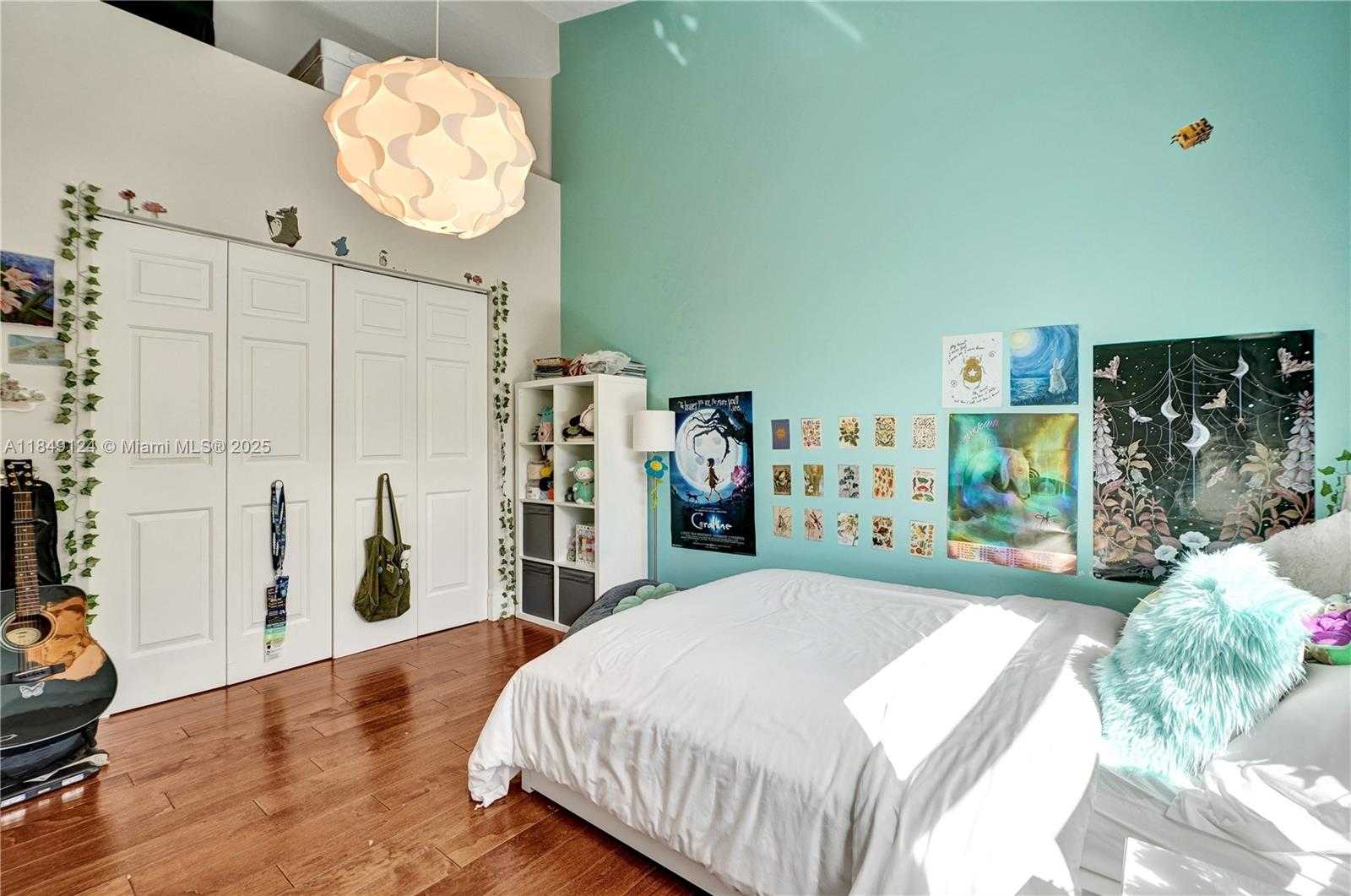Small Image of 394 MALLARD LN, Weston Number 49