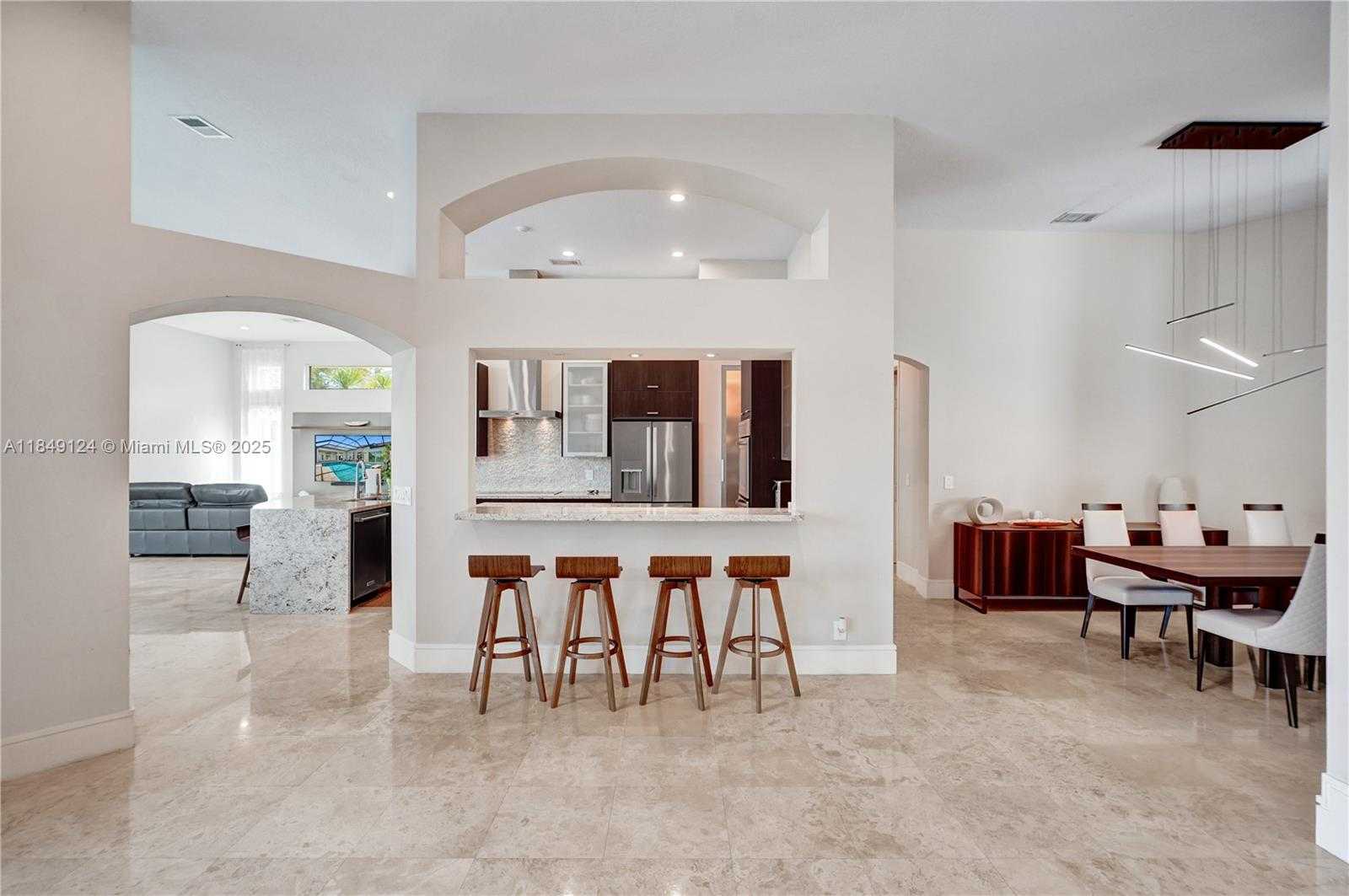 Small Image of 394 MALLARD LN, Weston Number 8