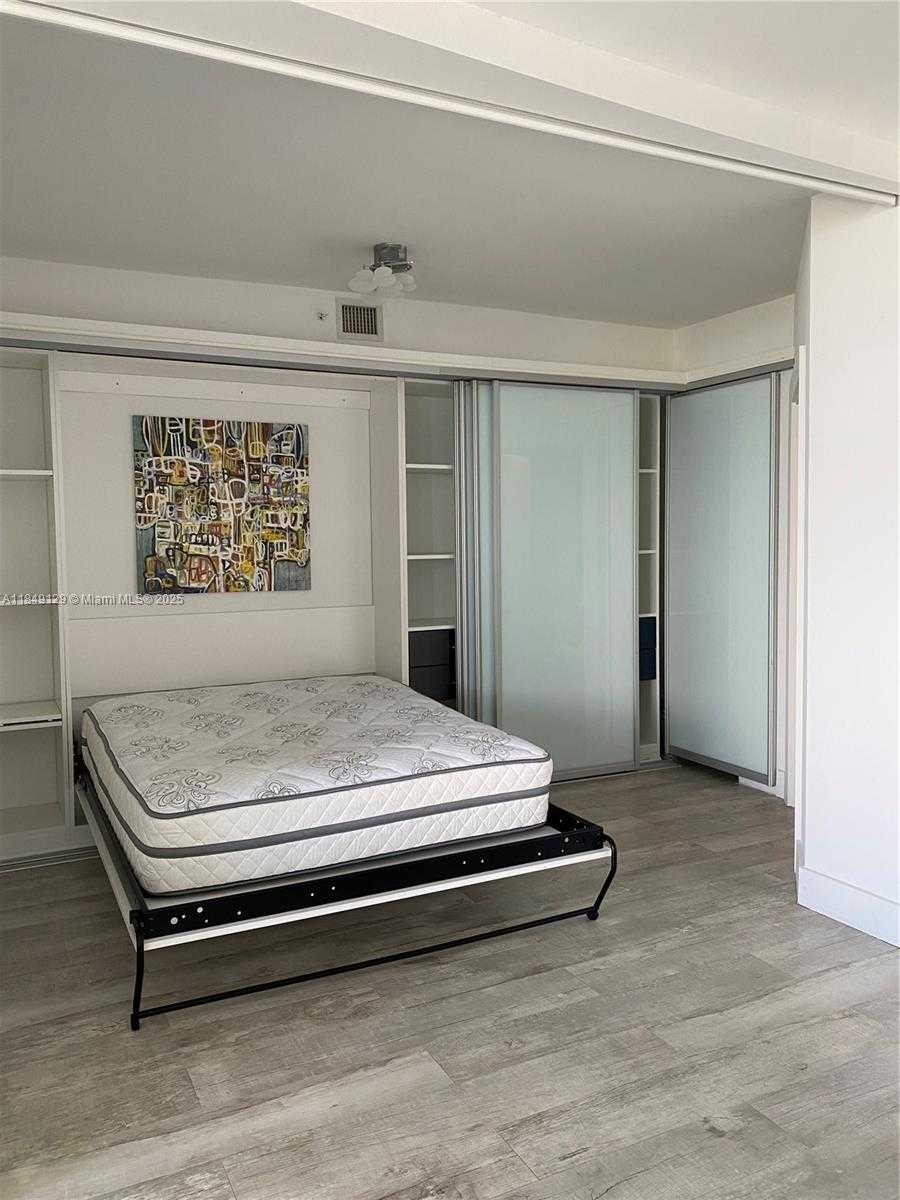 Small Image of 4779 COLLINS AVE #3606, Miami Beach Number 22