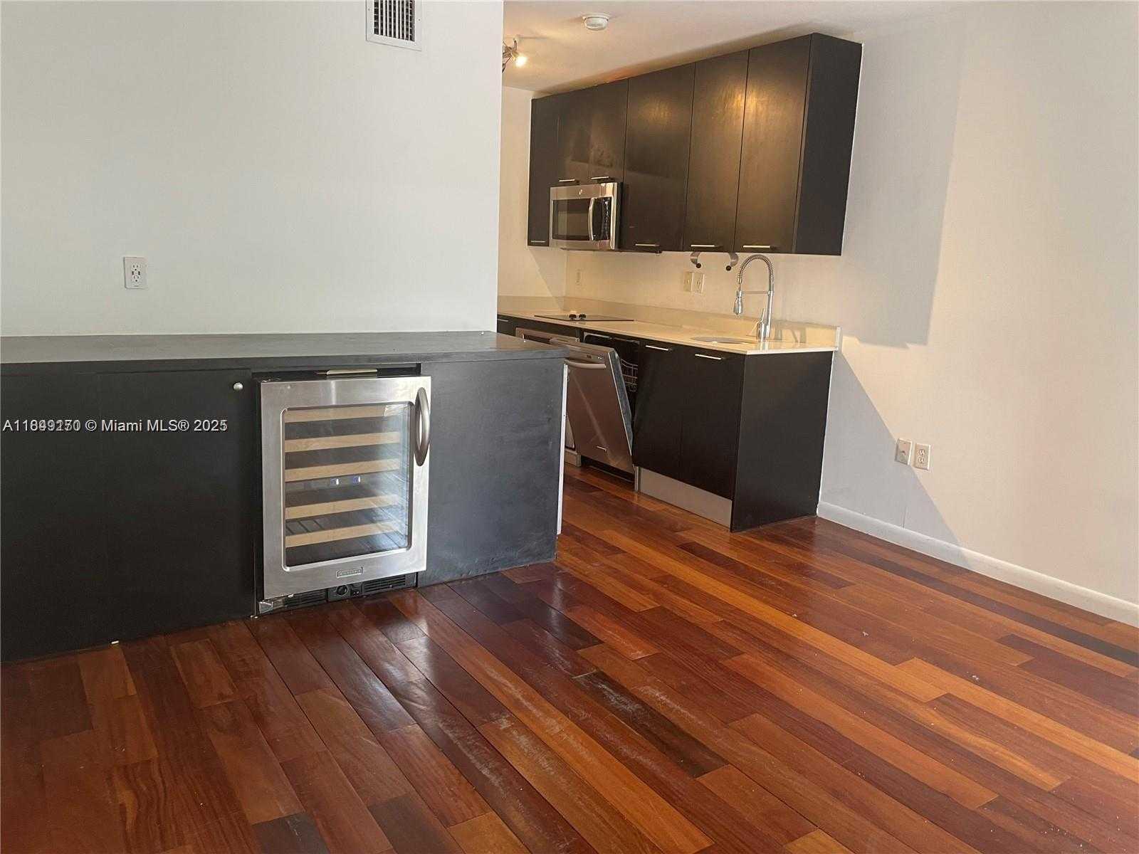 Small Image of 1550 PENNSYLVANIA AVE #115, Miami Beach Number 6