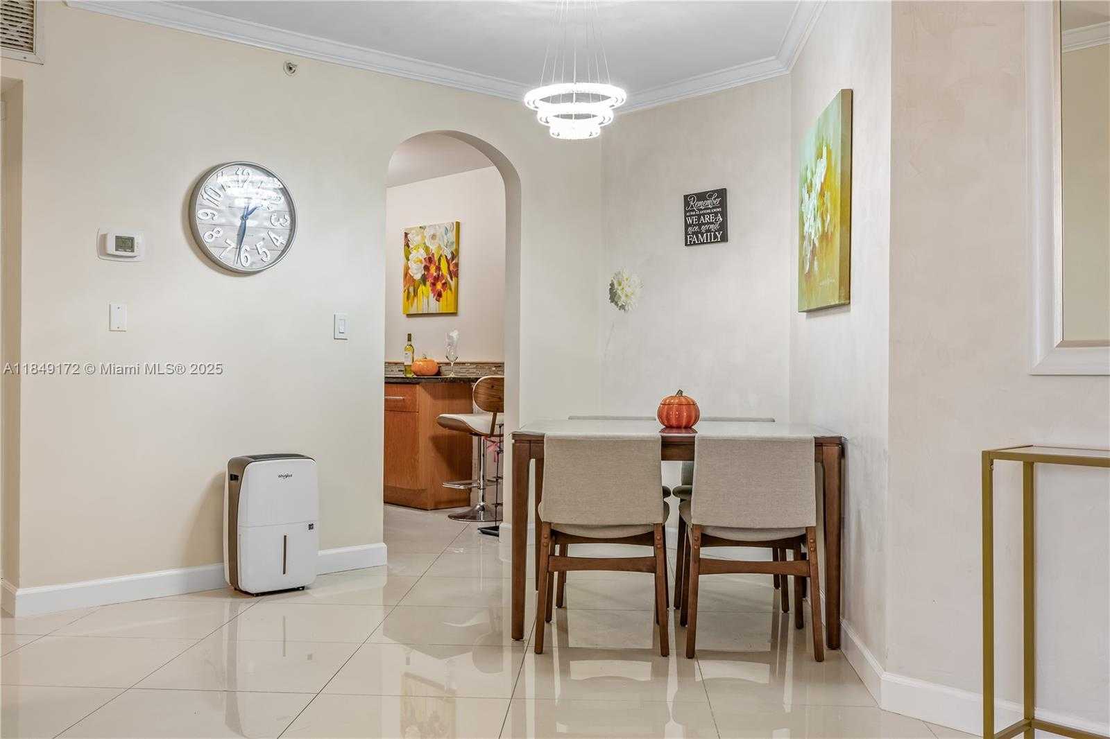 Small Image of 3001 SOUTH OCEAN DR #425, Hollywood Number 16