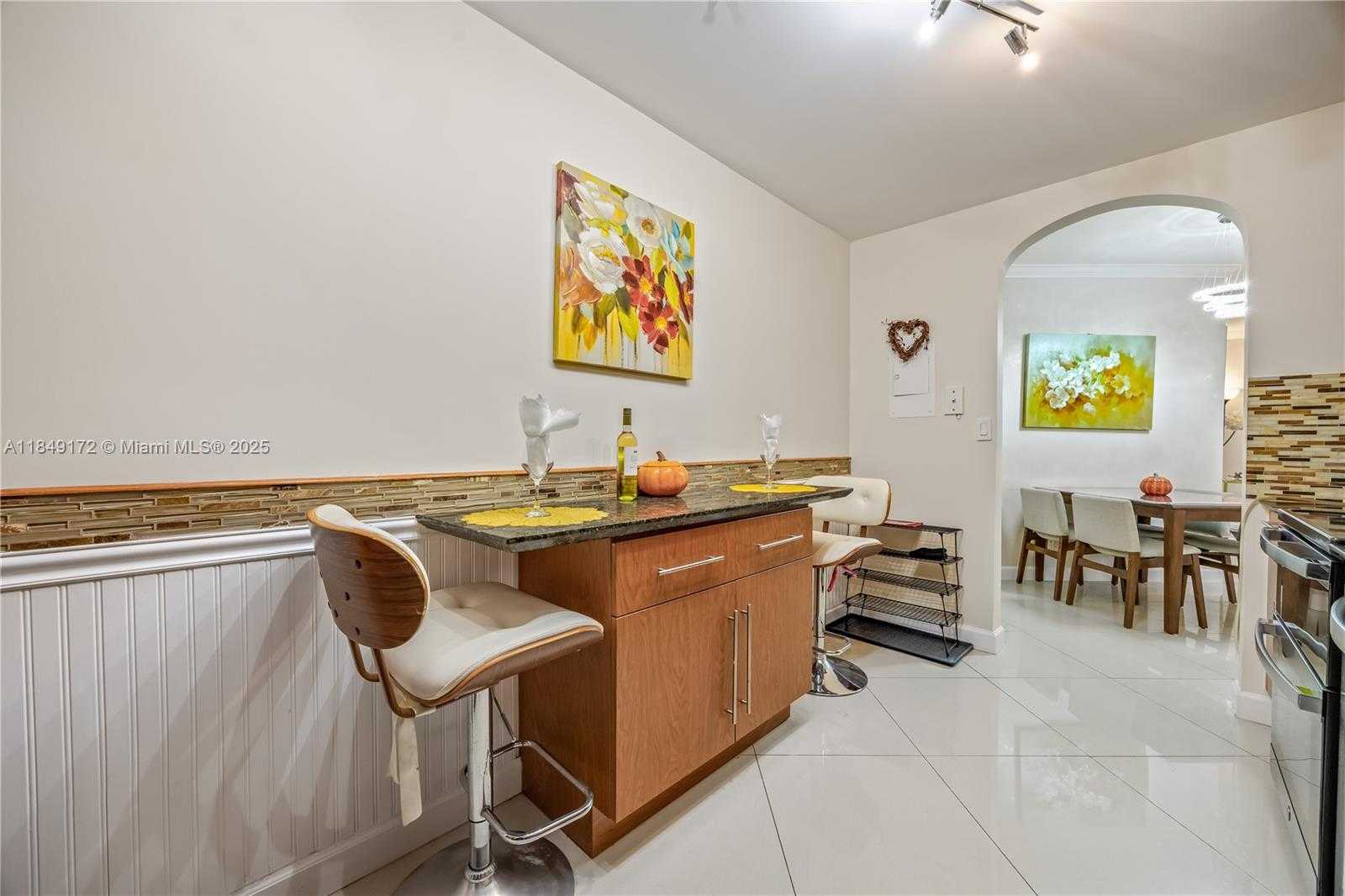 Small Image of 3001 SOUTH OCEAN DR #425, Hollywood Number 21