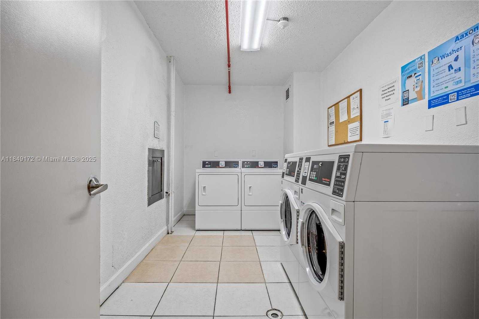 Small Image of 3001 SOUTH OCEAN DR #425, Hollywood Number 33