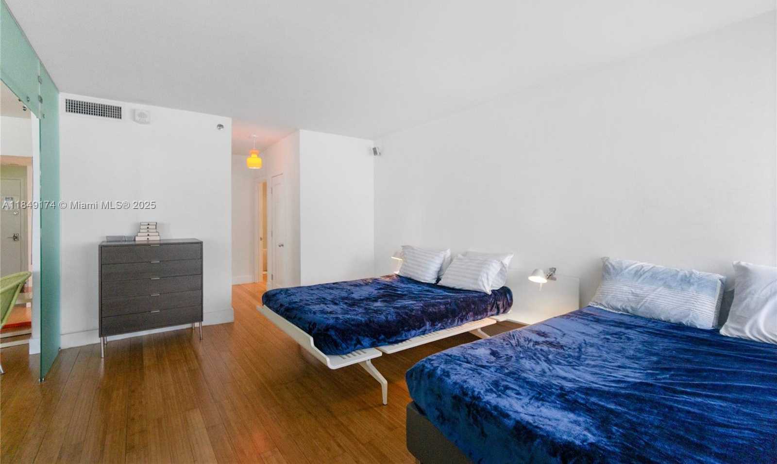 Small Image of 100 LINCOLN RD #923, Miami Beach Number 14