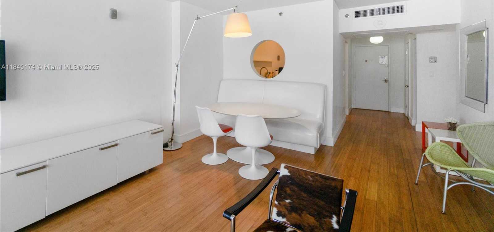 Small Image of 100 LINCOLN RD #923, Miami Beach Number 3