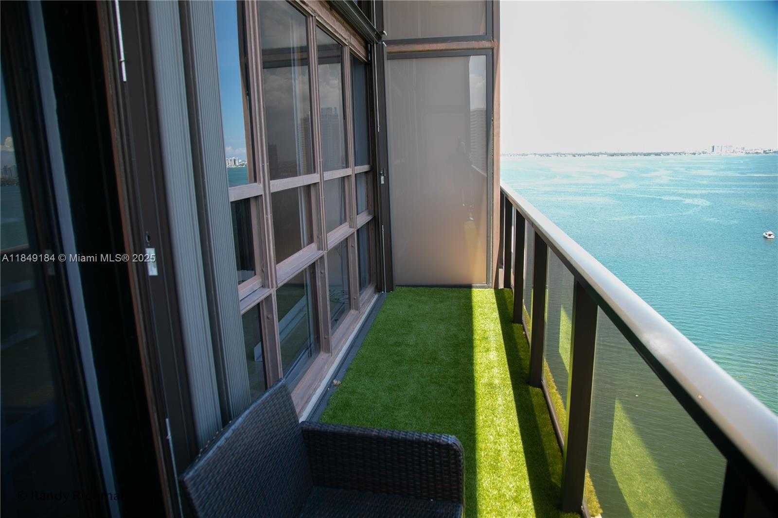Small Image of 600 NORTH EAST 36TH ST #PH20, Miami Number 16