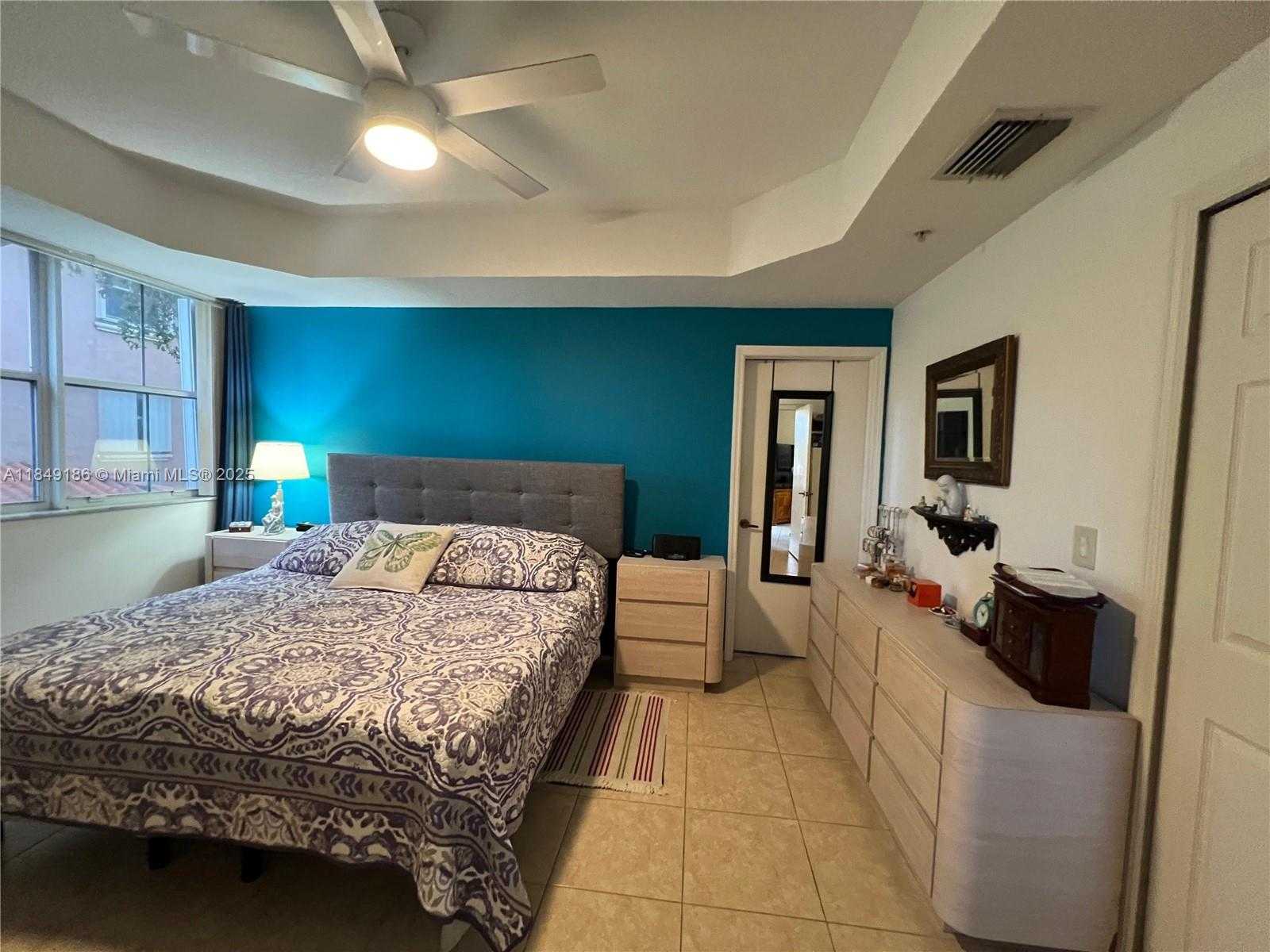 Small Image of 6520 NORTH WEST 114TH AVE #1621, Doral Number 4