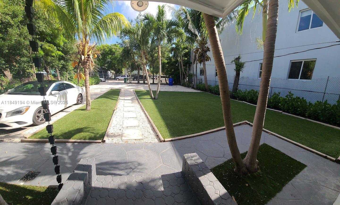 Small Image of 337 NORTH WEST 34TH ST #337, Miami Number 16
