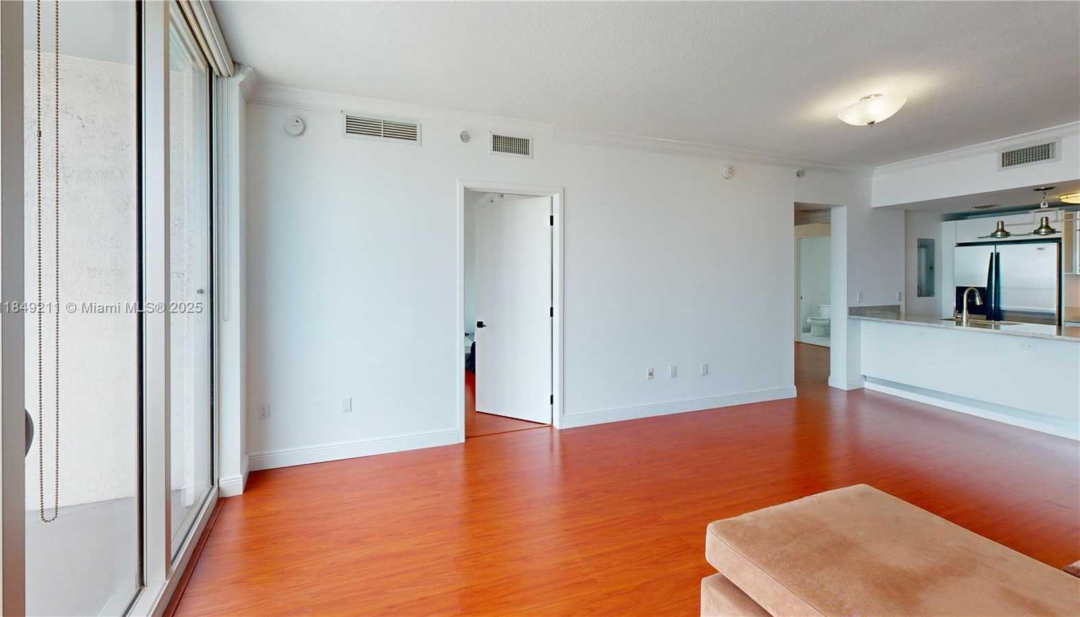 Small Image of 185 SOUTH WEST 7TH ST #4102, Miami Number 14