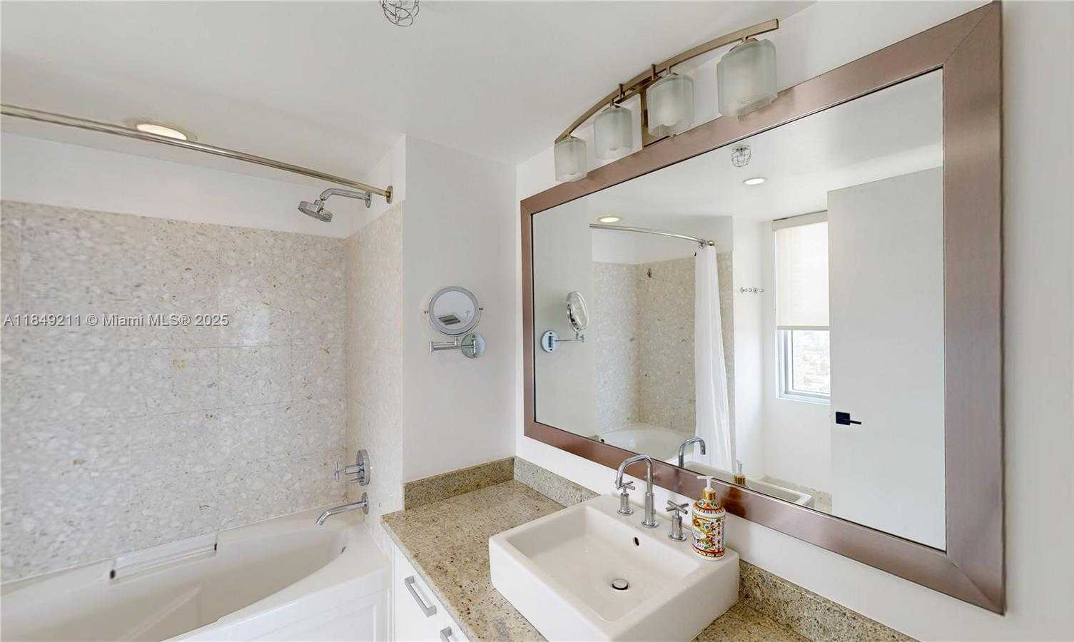 Small Image of 185 SOUTH WEST 7TH ST #4102, Miami Number 23