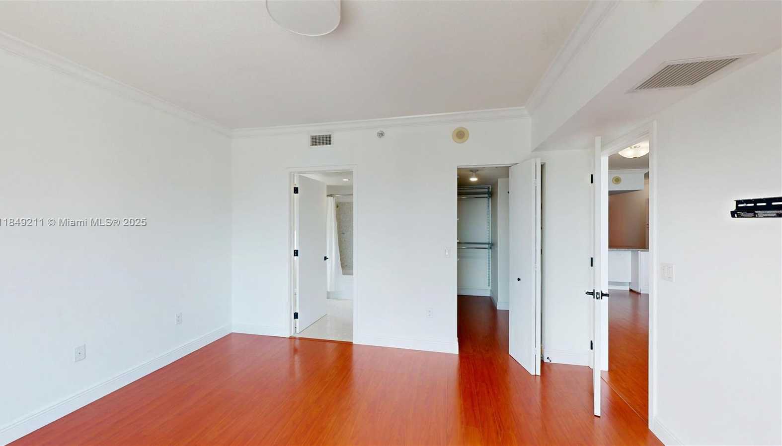 Small Image of 185 SOUTH WEST 7TH ST #4102, Miami Number 26