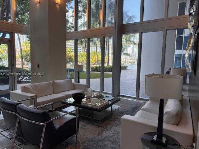 Small Image of 185 SOUTH WEST 7TH ST #4102, Miami Number 38