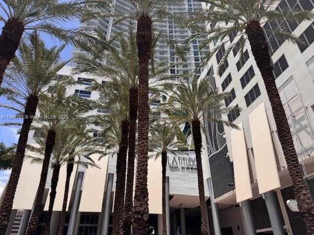 Small Image of 185 SOUTH WEST 7TH ST #4102, Miami Number 39