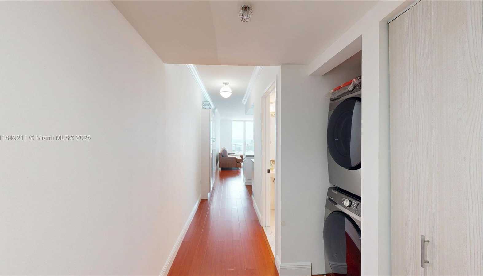 Small Image of 185 SOUTH WEST 7TH ST #4102, Miami Number 7