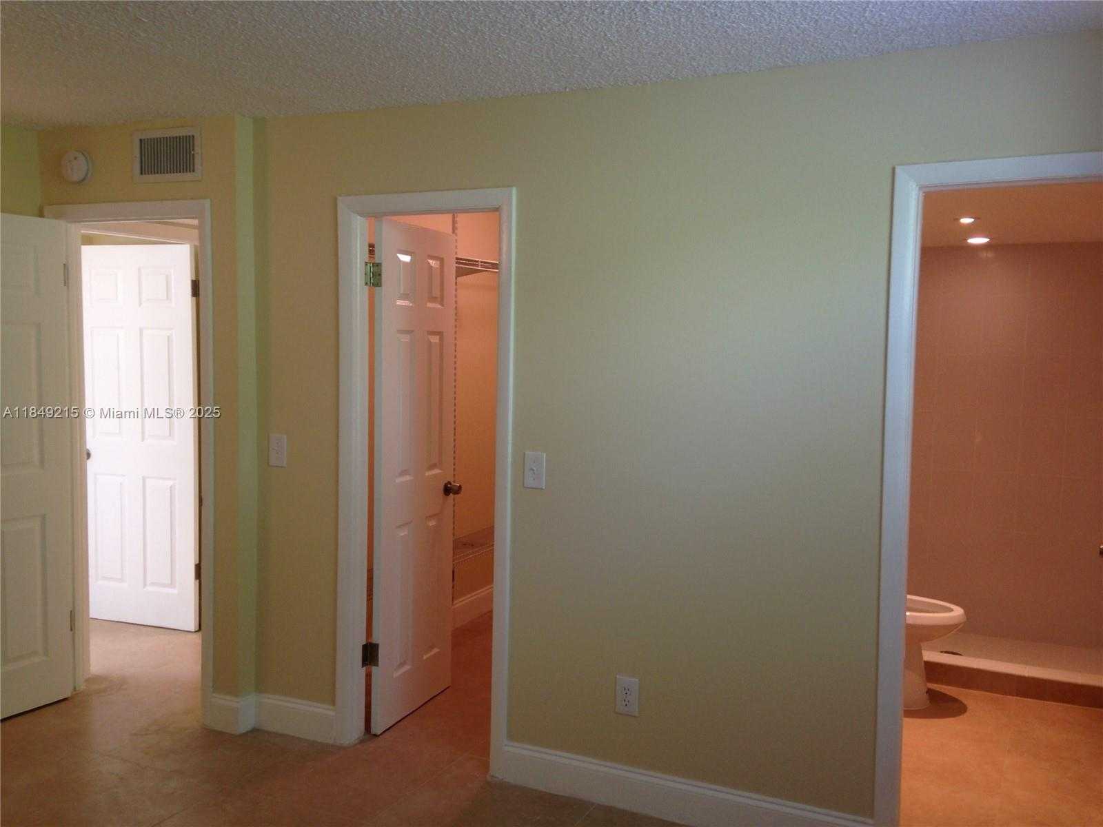 Small Image of Miami Number 14