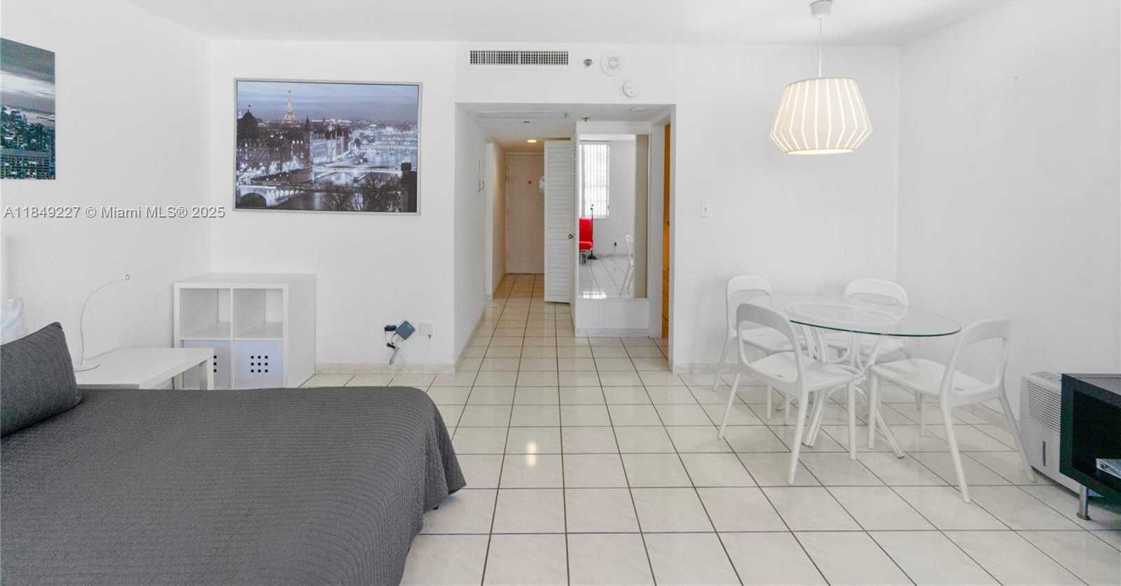 Small Image of 100 LINCOLN RD #709, Miami Beach Number 5