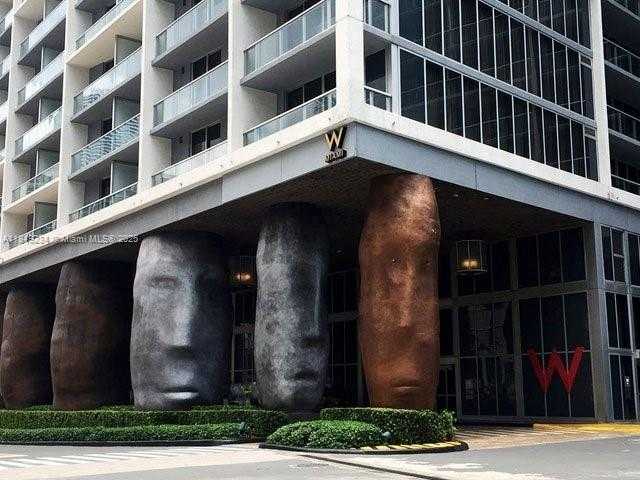Small Image of 495 BRICKELL AVE #1711, Miami Number 4