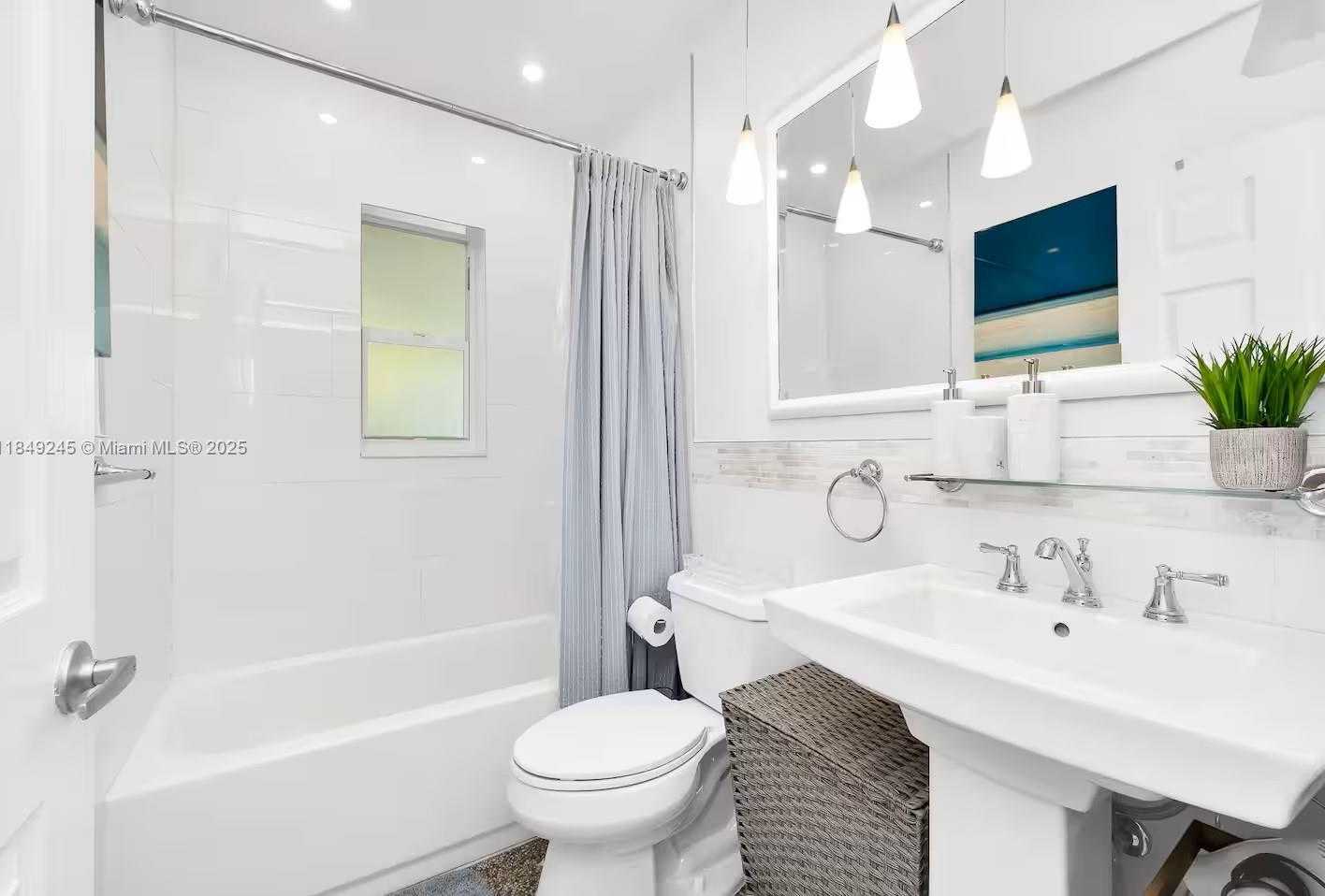 Small Image of 5515 SPRUCE AVE, West Palm Beach Number 11