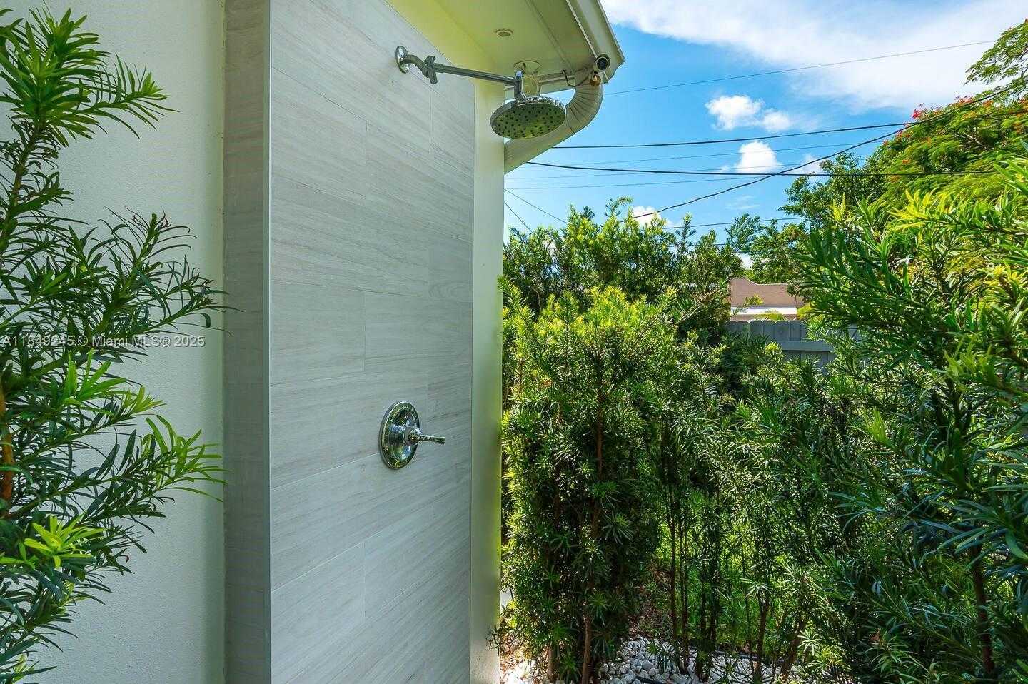 Small Image of 5515 SPRUCE AVE, West Palm Beach Number 15