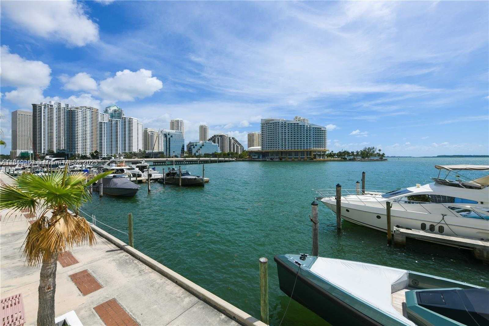 Small Image of 801 BRICKELL BAY DR #1166, Miami Number 10
