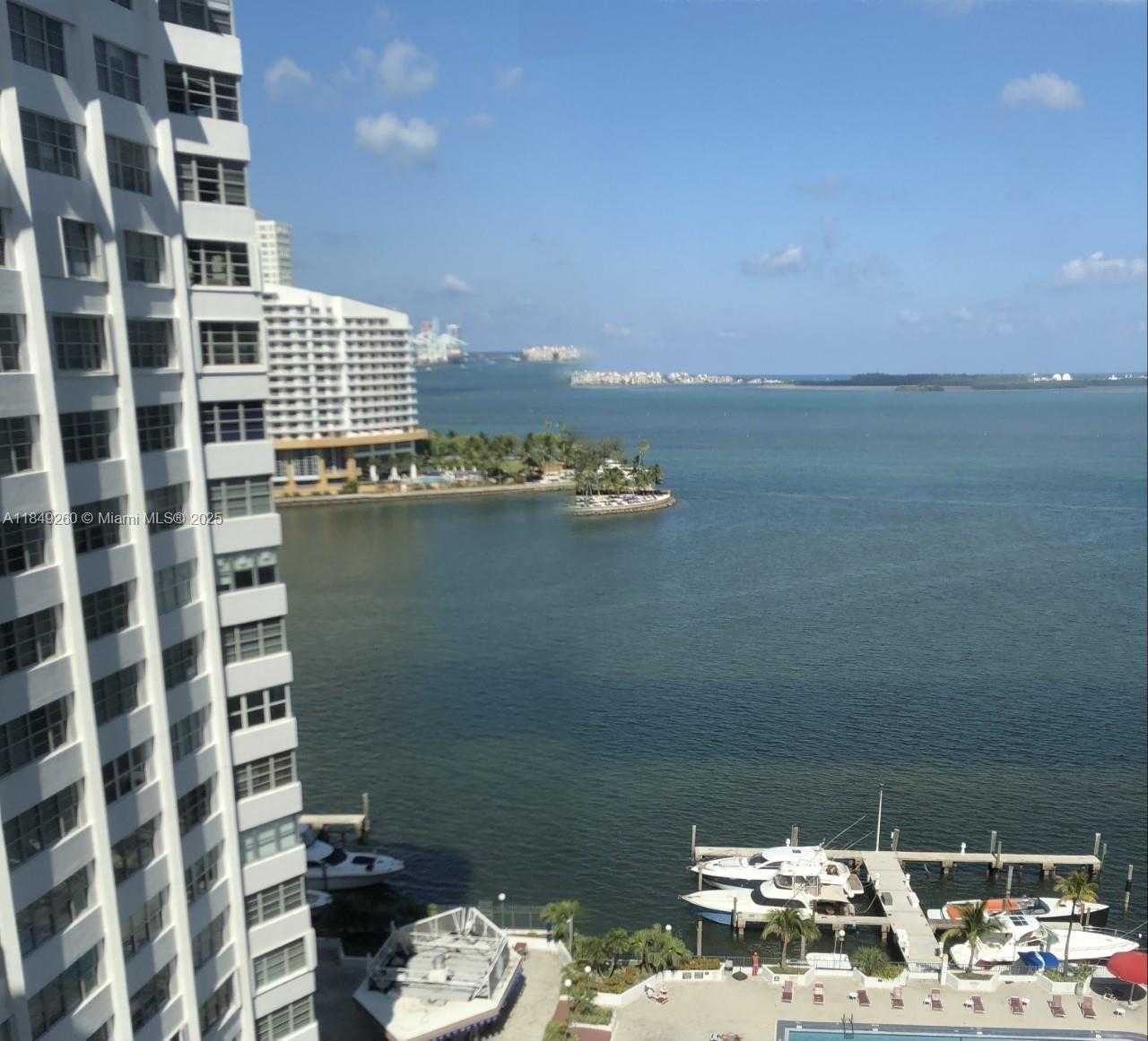 Small Image of 801 BRICKELL BAY DR #1166, Miami Number 7