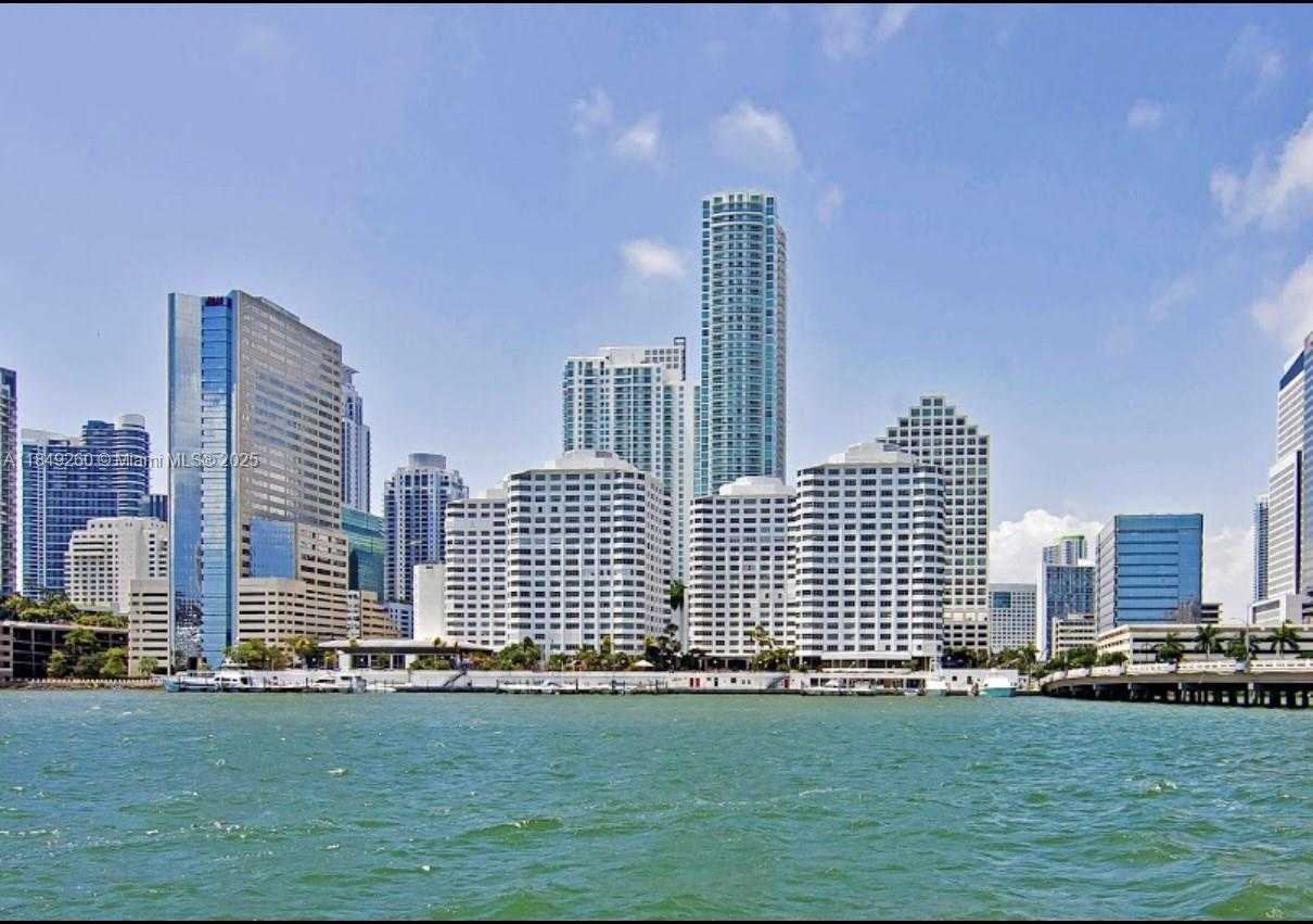 Small Image of 801 BRICKELL BAY DR #1166, Miami Number 9