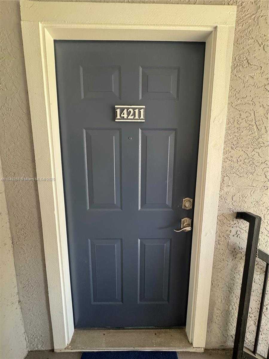Small Image of 15067 SOUTH WEST 103RD TER #14211, Miami Number 24
