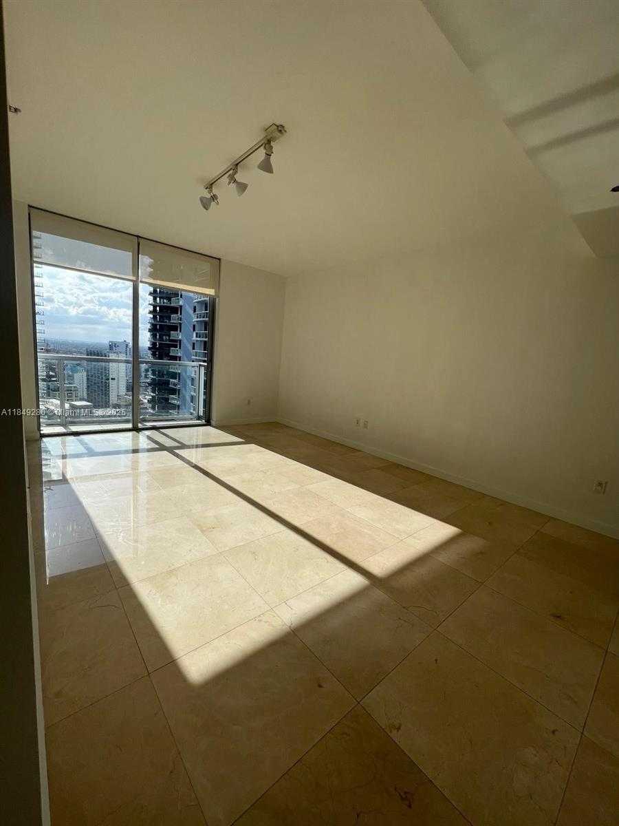 Small Image of 1060 BRICKELL AVE #2711, Miami Number 7