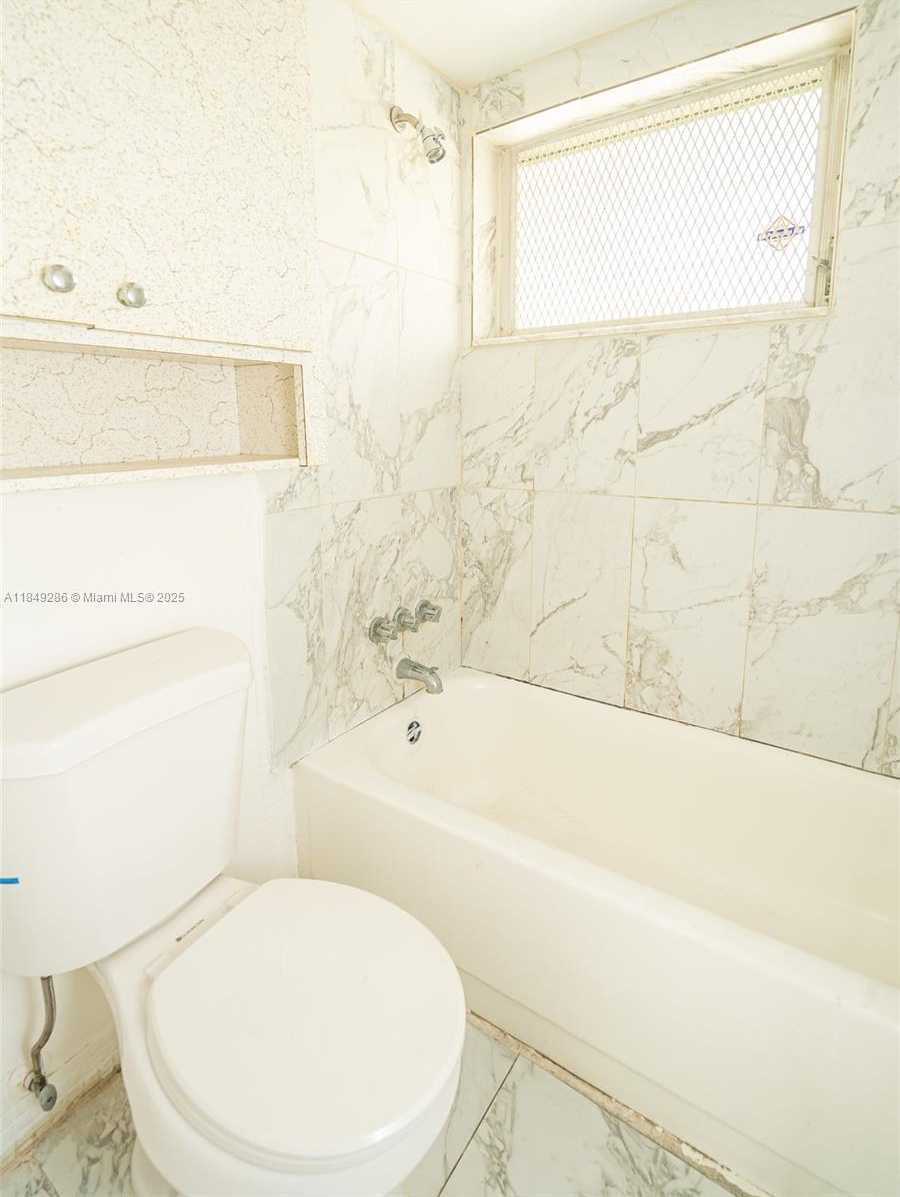 Small Image of 1850 NORTH EAST 169TH ST #209, North Miami Beach Number 7