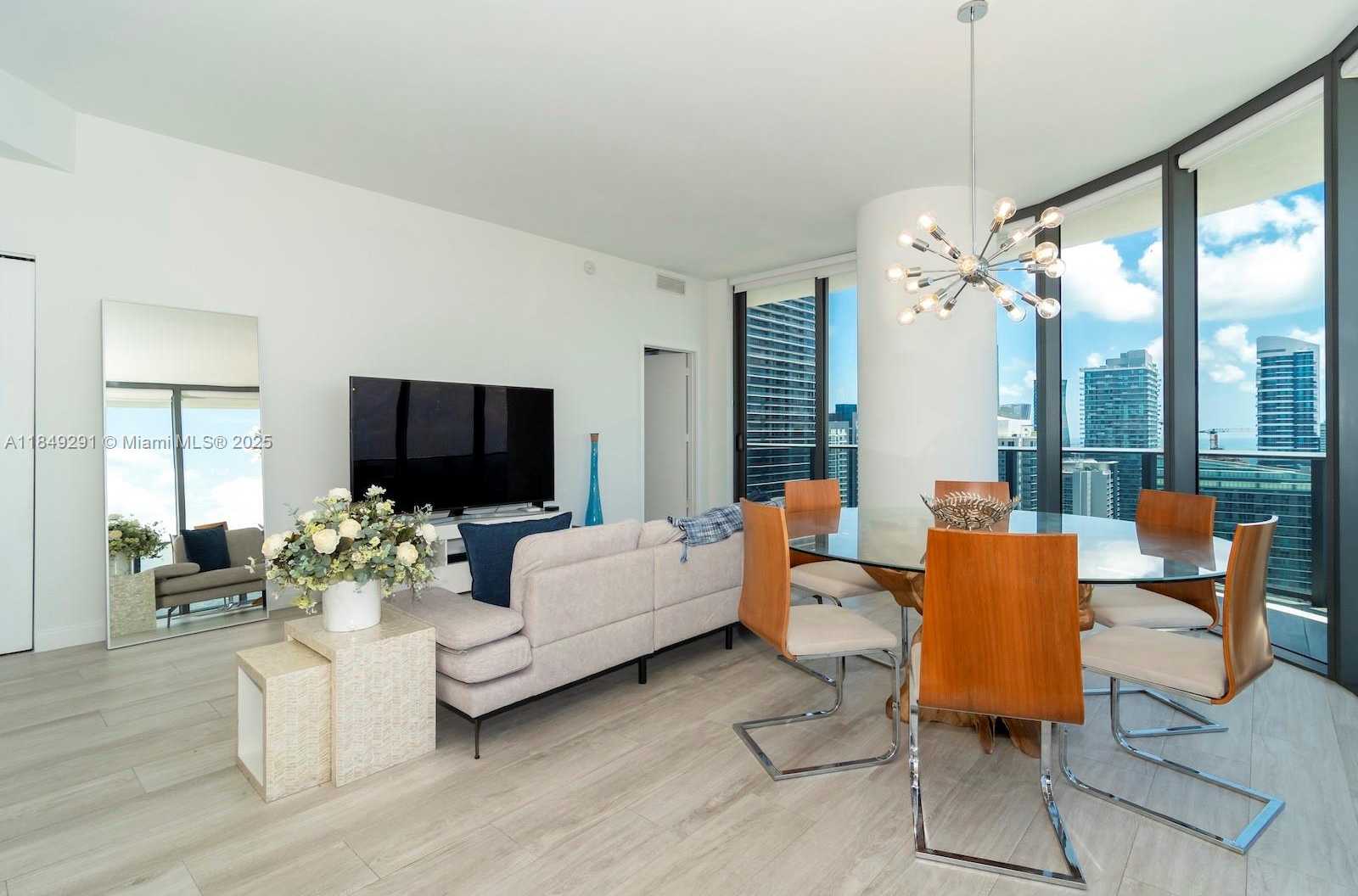 Small Image of 55 SOUTH WEST 9TH ST #4206, Miami Number 12