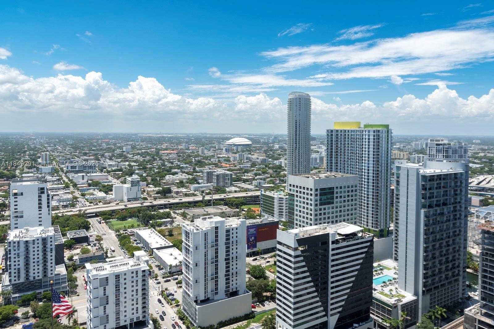 Small Image of 55 SOUTH WEST 9TH ST #4206, Miami Number 5