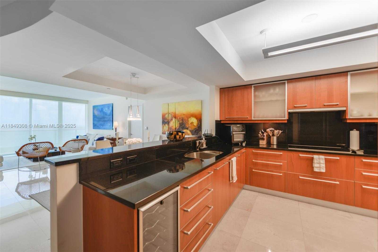 Small Image of 1331 BRICKELL BAY DR #2403, Miami Number 10